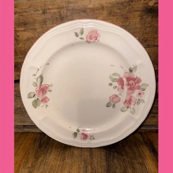 Gibson Dining Vintage Gibson Roseland Floral Dinner Plates